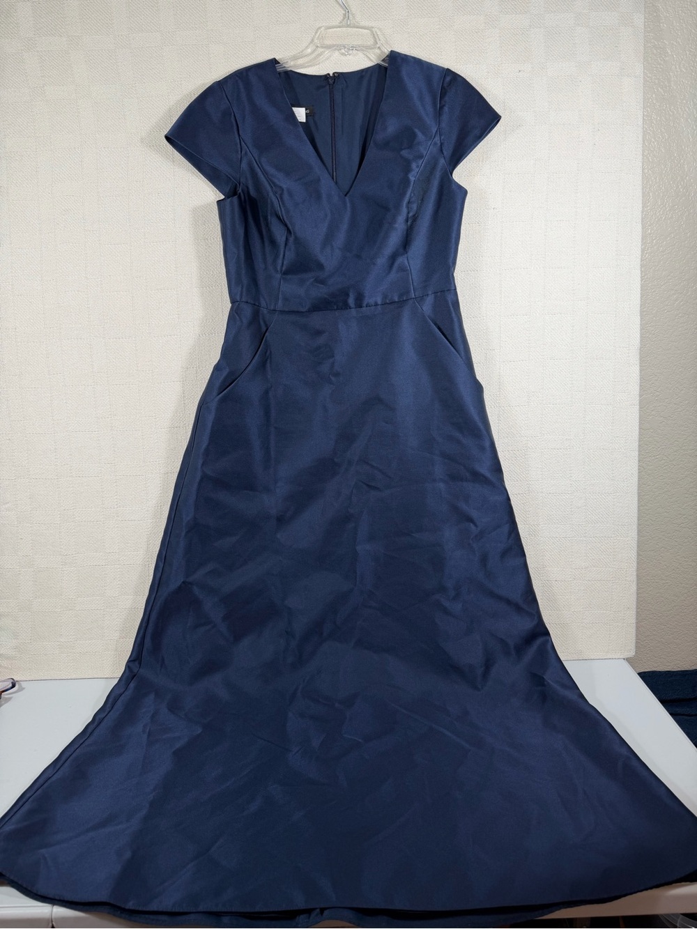 Alfred Sung Long Gown 14 women Navy VNeck Cap-Sleeve Zip Evening Dress
